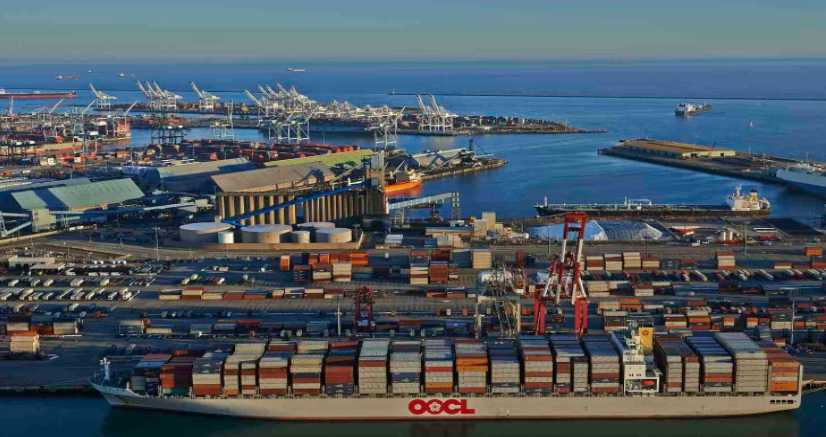 洛杉矶港货运量下降43%，美国前10大港口9个大幅下滑
